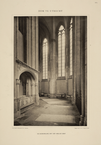 206925 Interieur van de Domkerk (Munsterkerkhof) te Utrecht: Heilig Graf in de kooromgang.N.B.: In 1912 is de ...